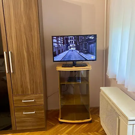Pataklak Apartman Apartment *